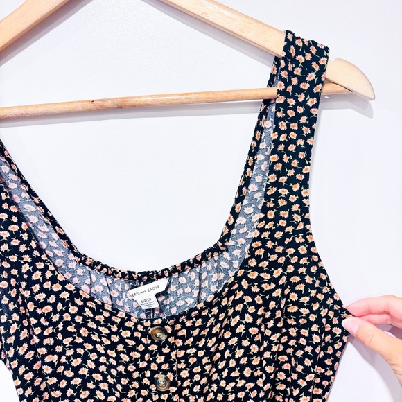 AMERICAN EAGLE Black floral romper - Picture 5 of 6
